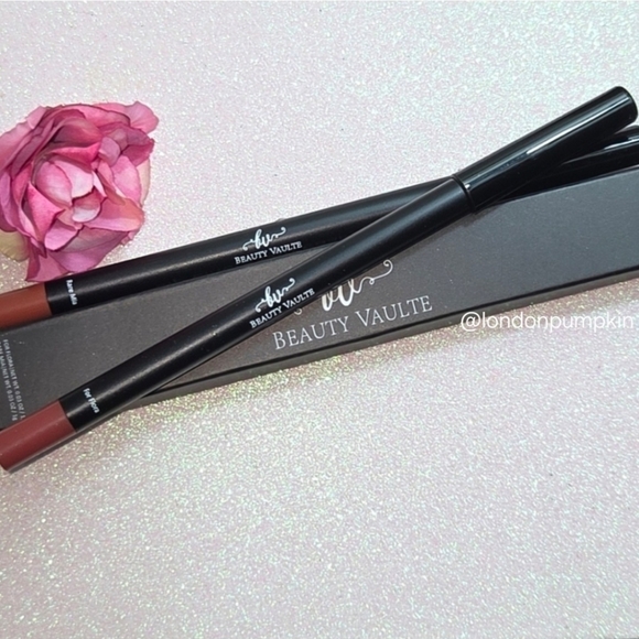 Beauty Vaulte Other - NWT Beauty Vaulte Beaming Lip Liner Duo